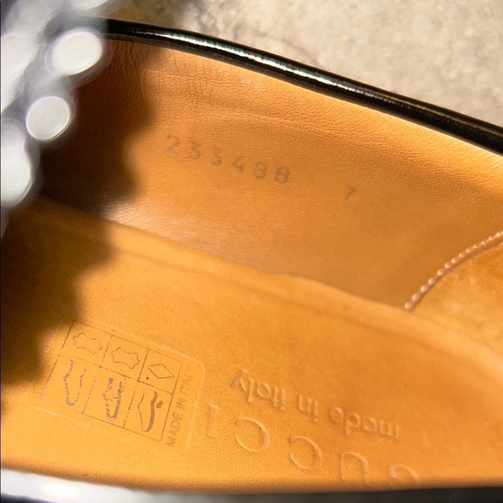 GUCCI Black and Red Loafers Slip-Ons - Picture 14 of 14